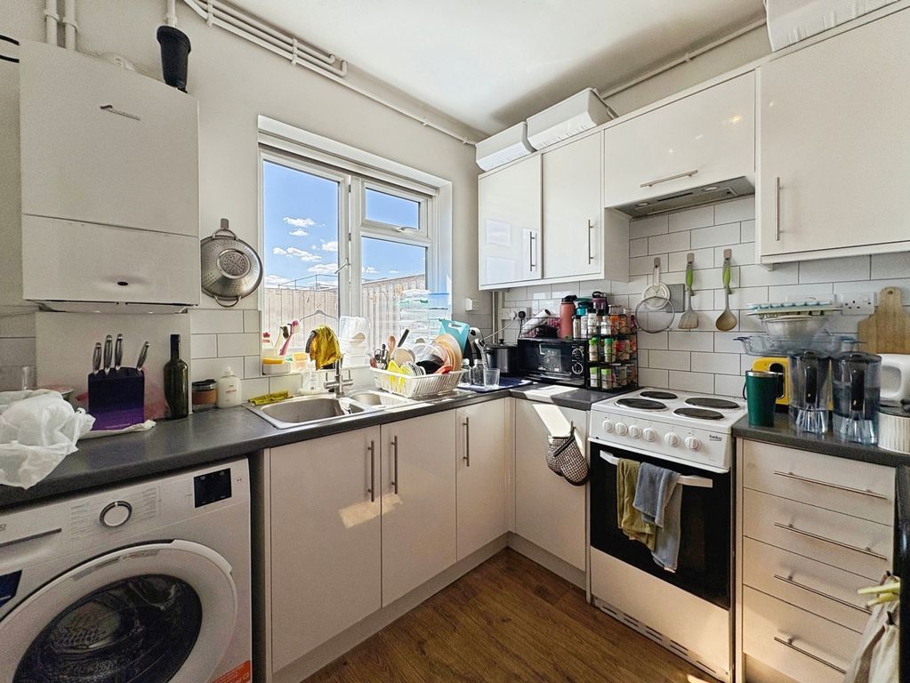 Property photo 2 of 9 Pbox-Img.Jpg