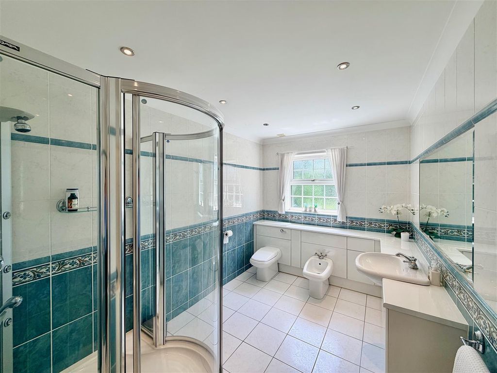 Additional image 40 of 5 bed detached house for saleElburton, Plymouth PL9