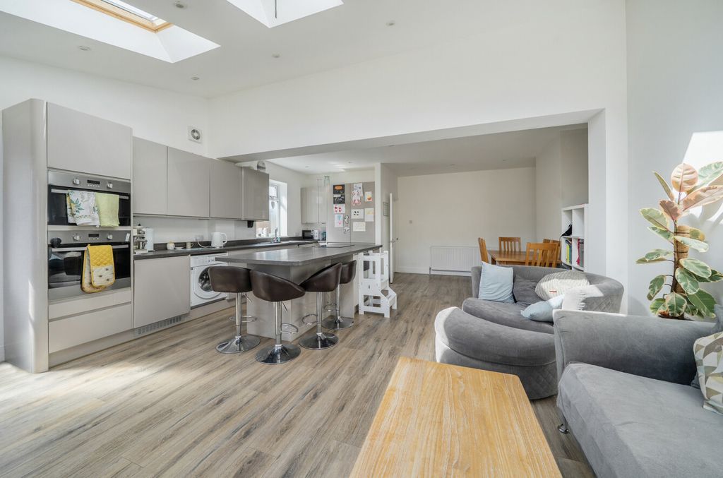 Property photo 2 of 19 1503815 (6).Jpg