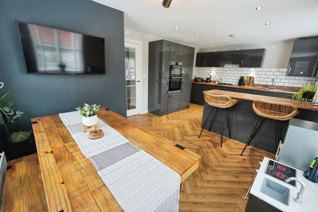 Property photo 2 of 30 Kitchen/Family/Dining