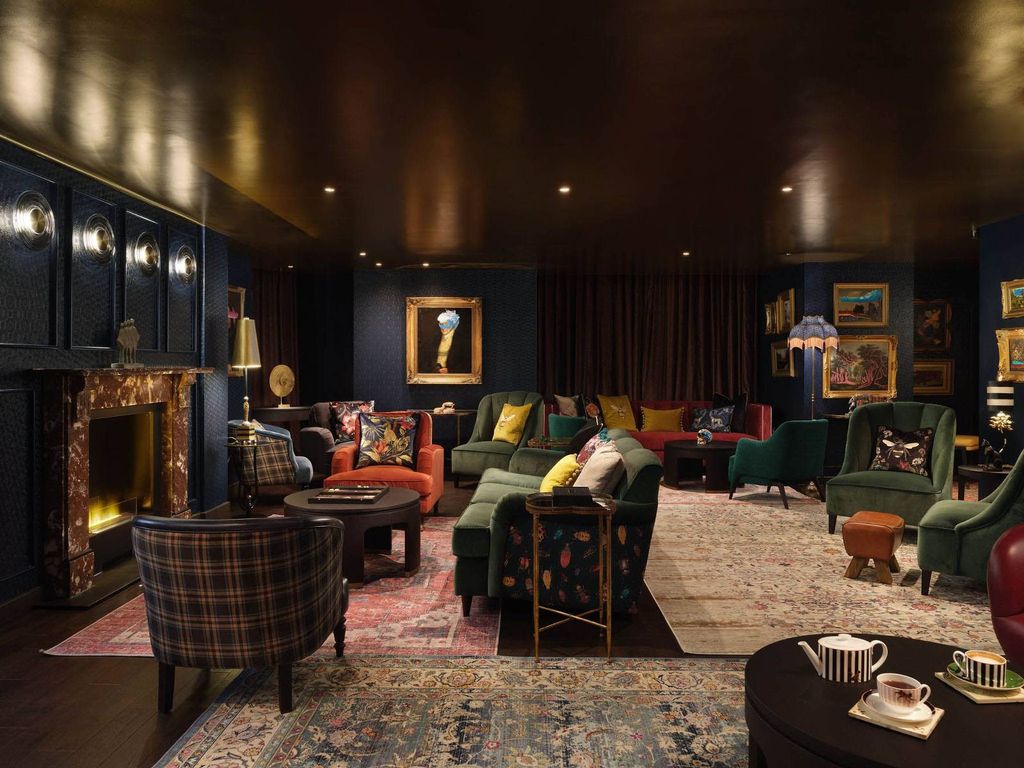 Property photo 1 of 48