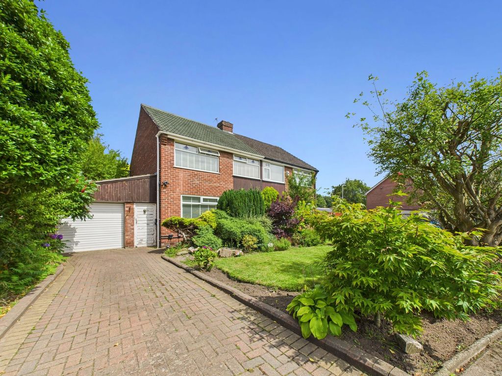 Property photo 1 of 26