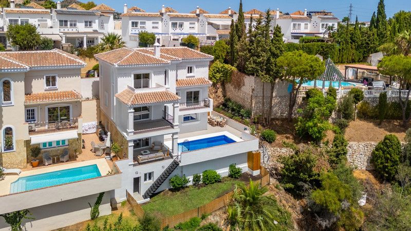 Property photo 3 of 40