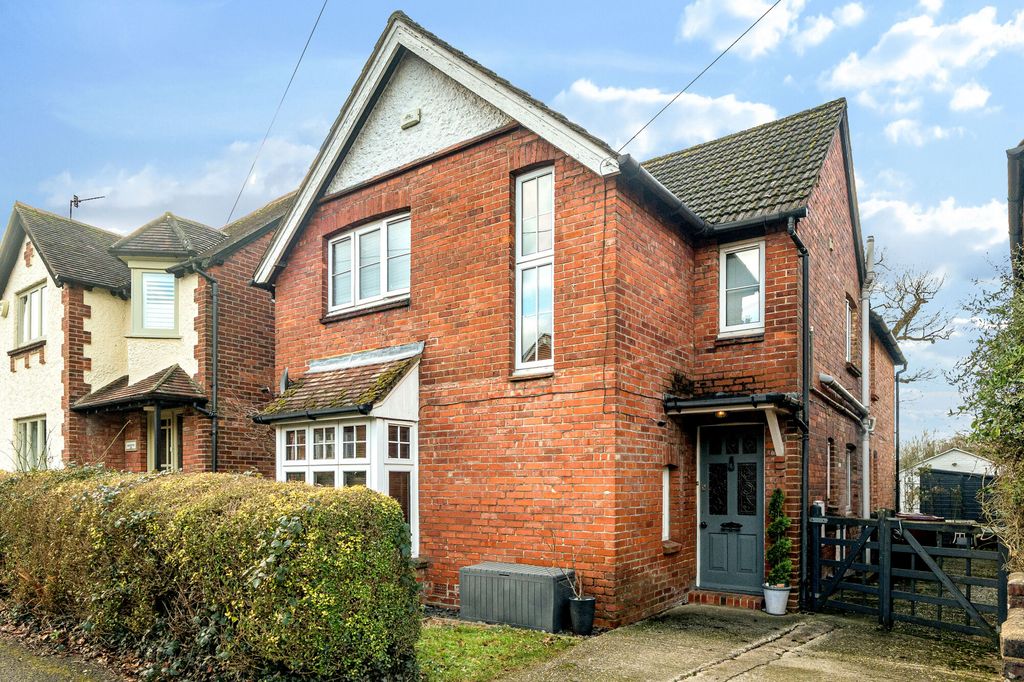 Property photo 1 of 16