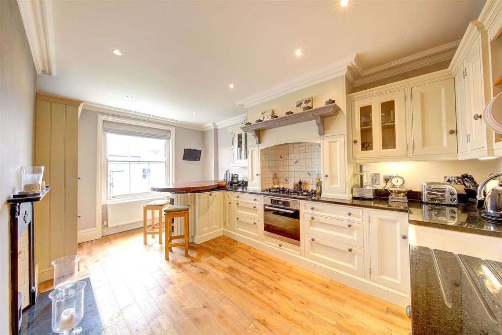 Property photo 2 of 10 72A_Gayville_Road_Image8_10753_4.Jpg