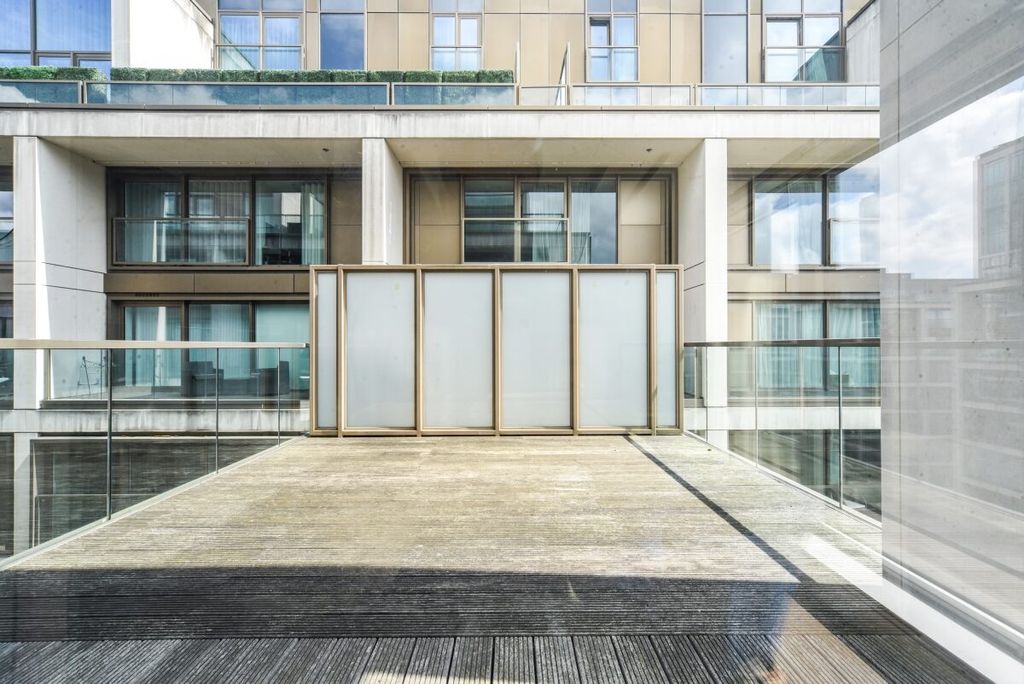 Property photo 3 of 16 Charles House