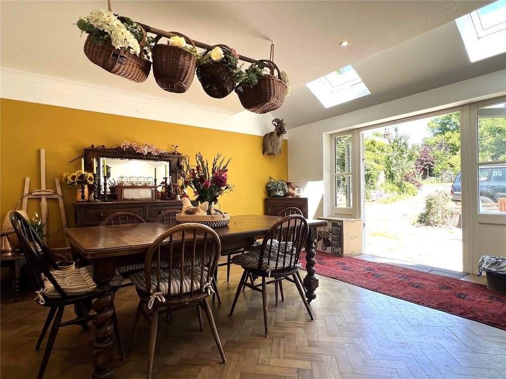Property photo 3 of 19 Dining Room