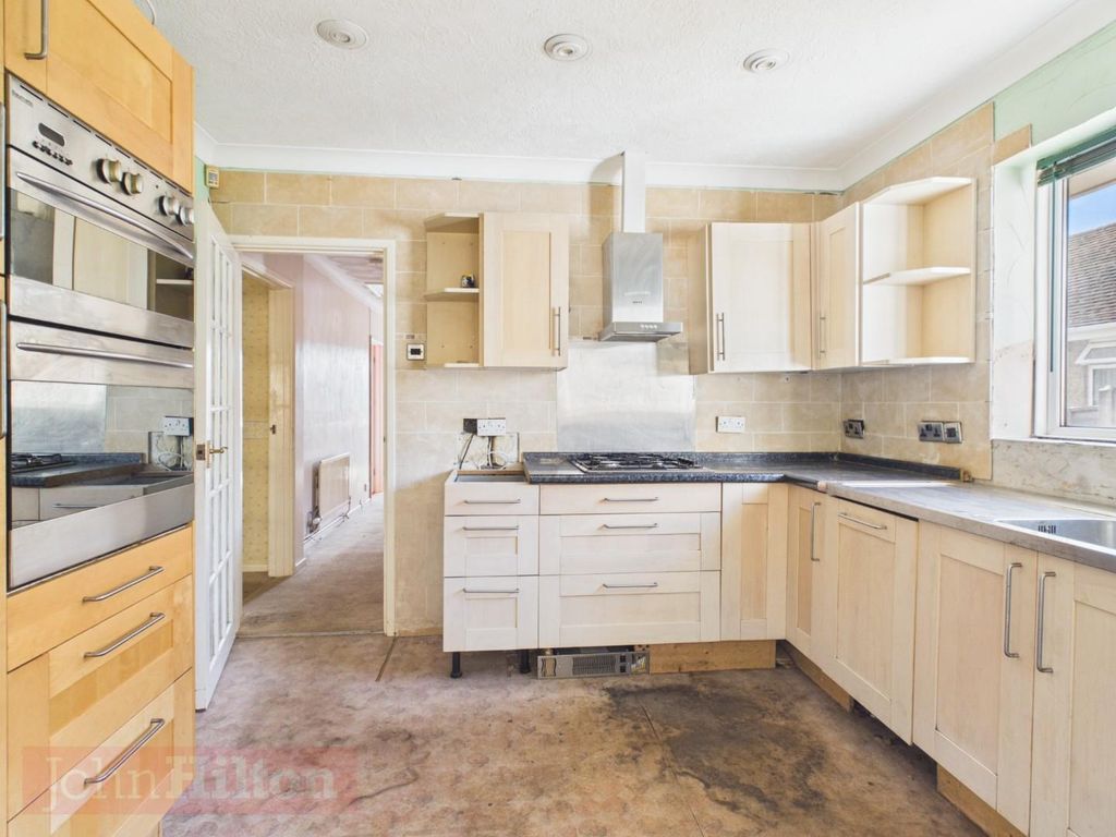 Property photo 3 of 15 Pr0724-Still009.Jpg