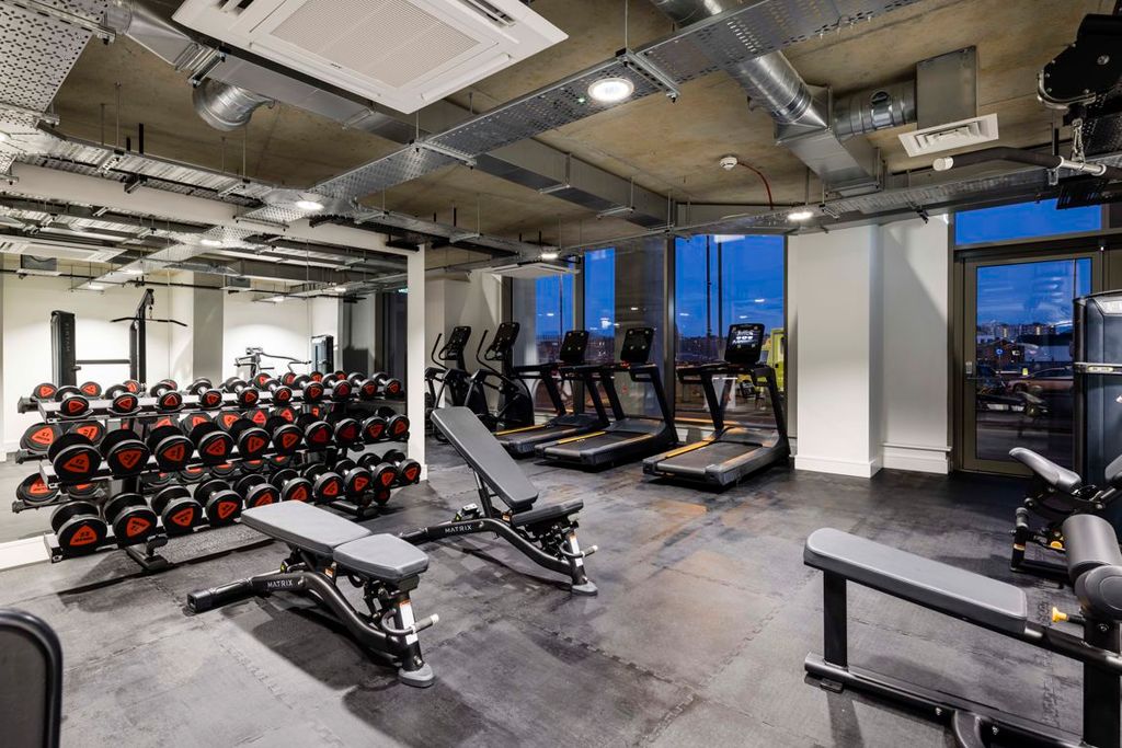 Property photo 2 of 18