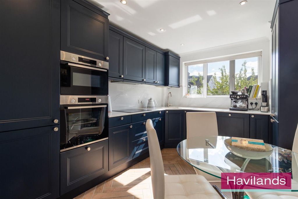 Property photo 2 of 15 _Carrington Court-13.Jpg