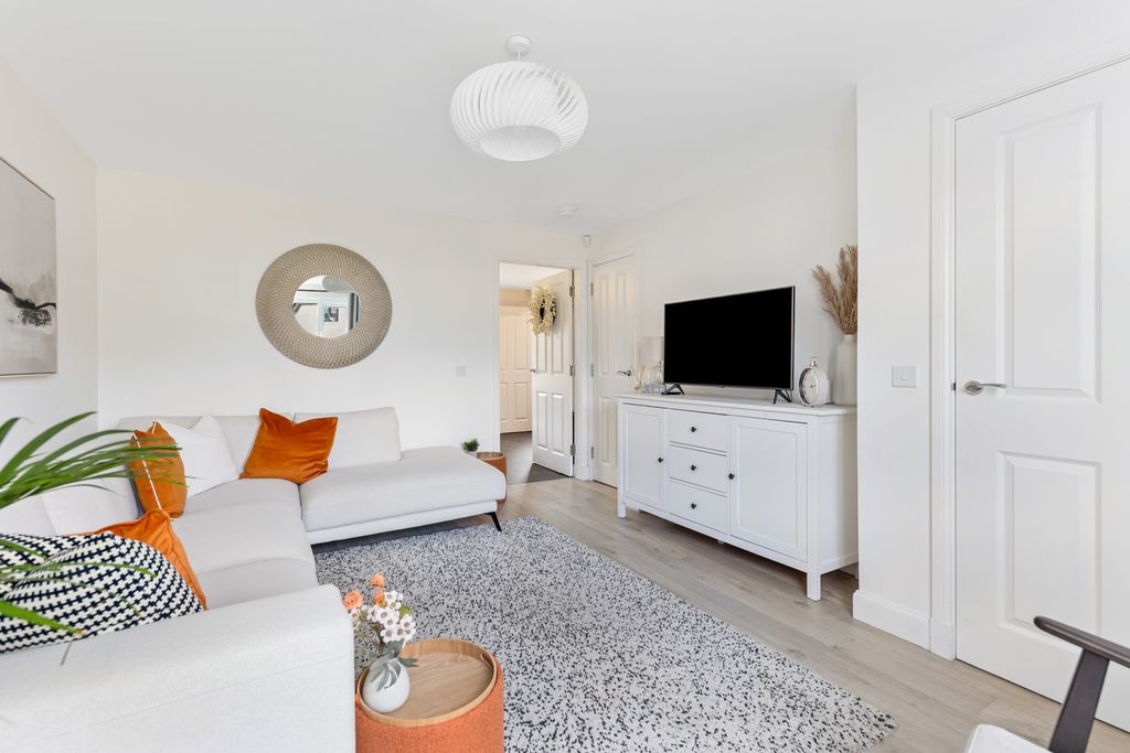 Property photo 3 of 23 Property Image 5