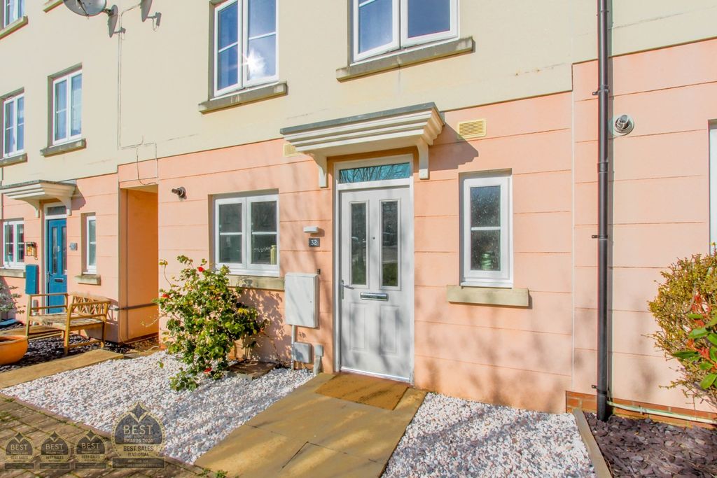 Property photo 1 of 17 Img_9874-Hdr