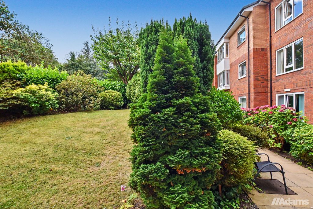 Property photo 3 of 13