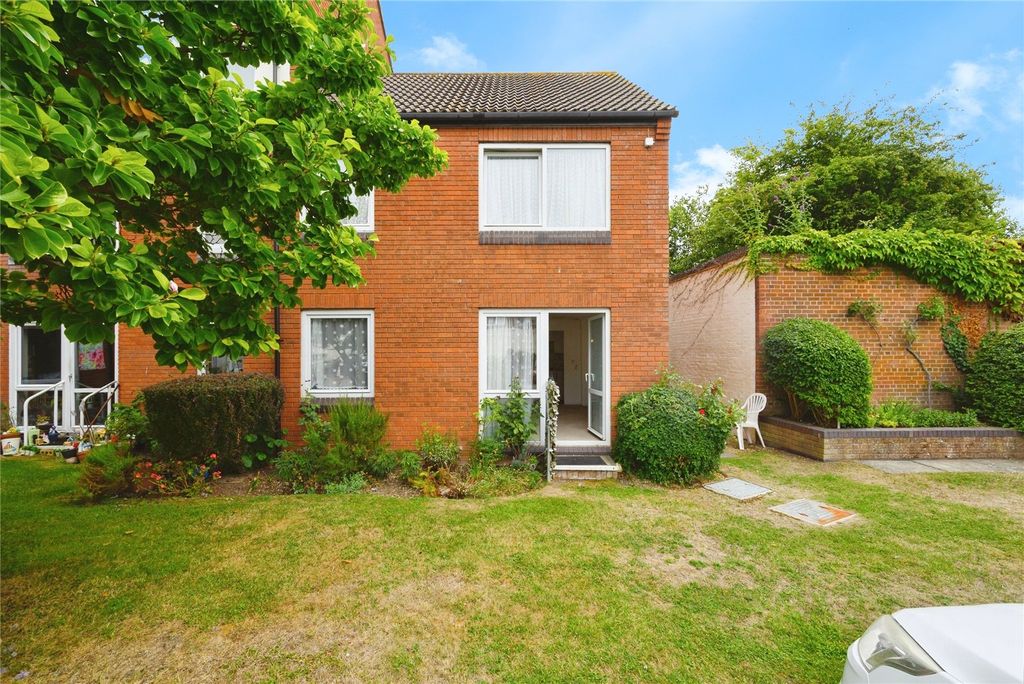 Property photo 1 of 10 General View