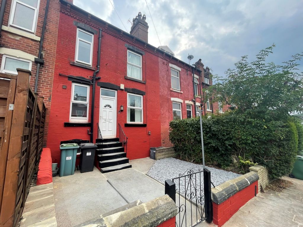 Property photo 1 of 8 Picture No. 06