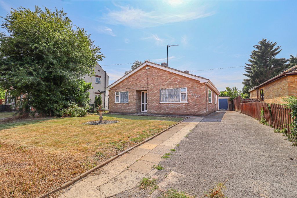 Property photo 1 of 17 5259053