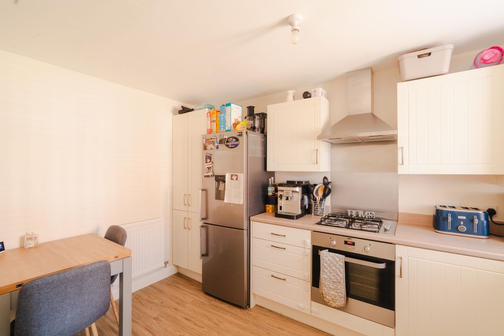 Property photo 3 of 16 13