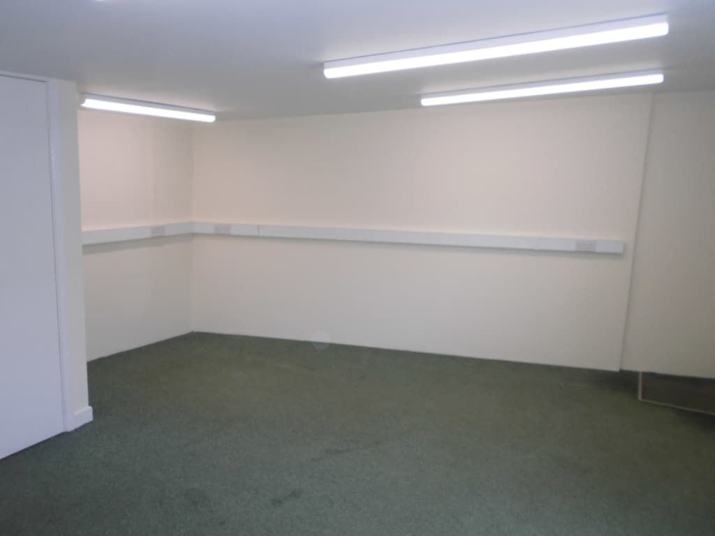 Property photo 3 of 5