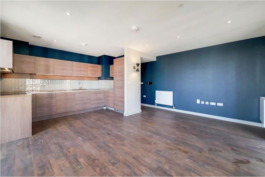 Property photo 1 of 14 2.Jpg
