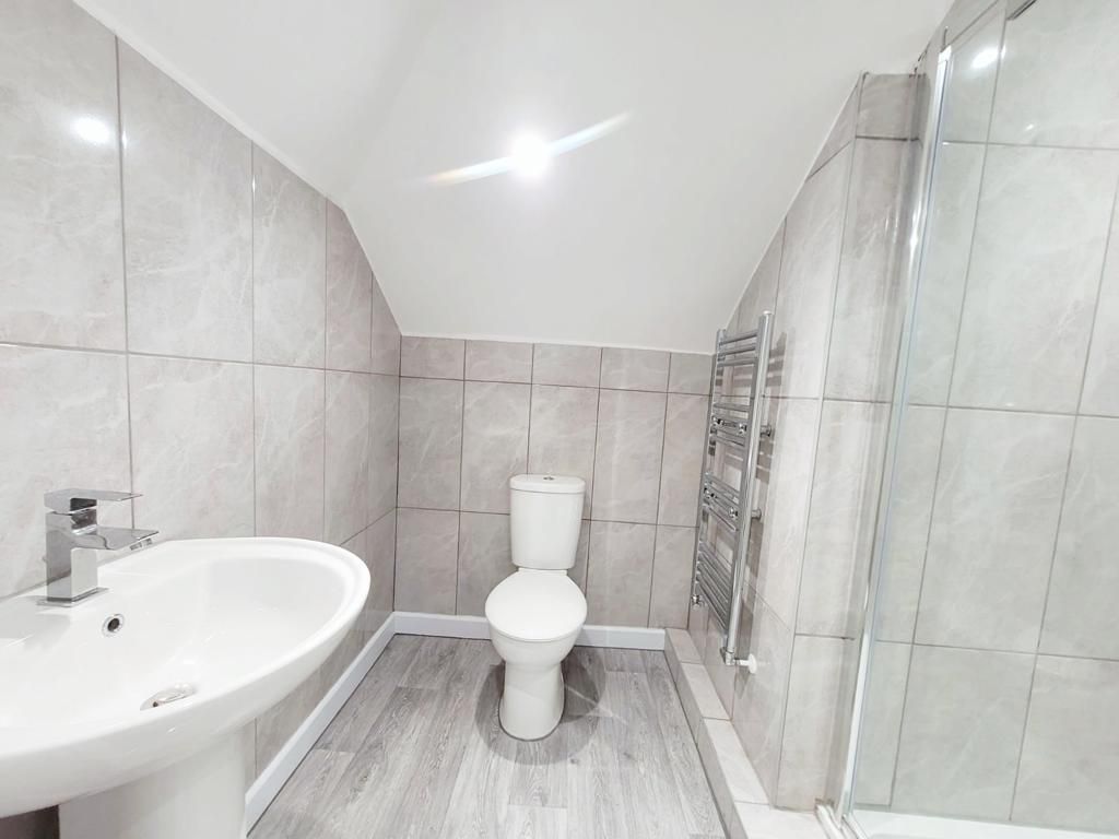 Property photo 3 of 3