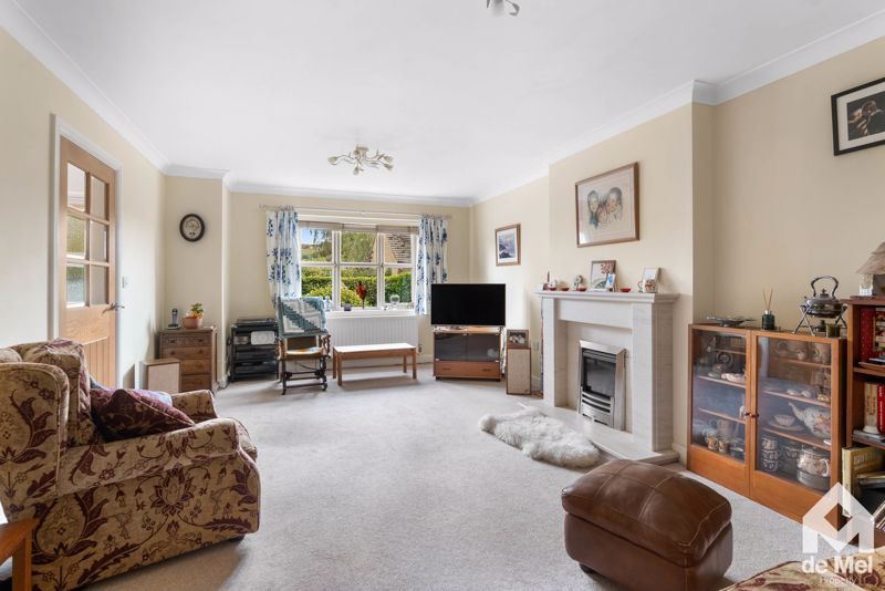 Property photo 2 of 17 Photo 13