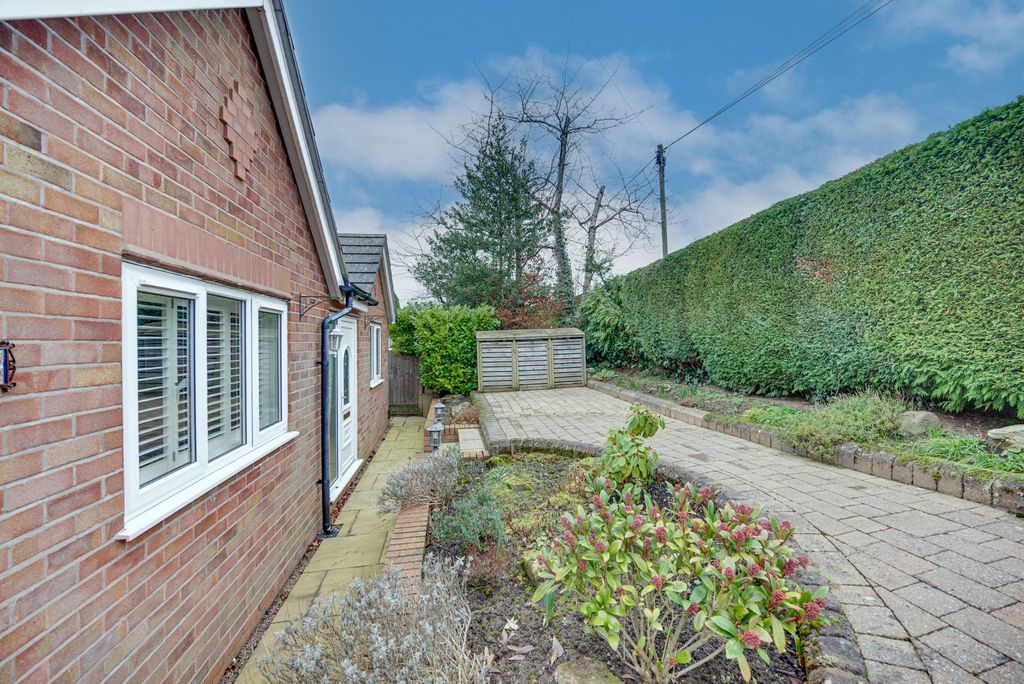 Property photo 3 of 38