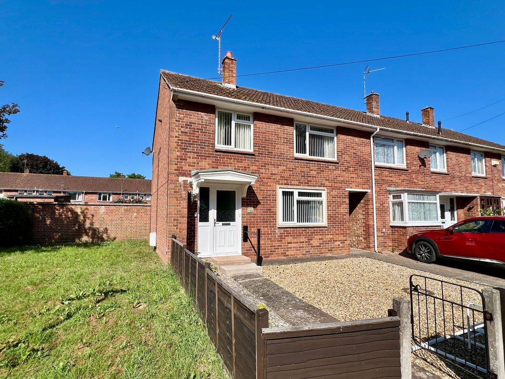 Property photo 1 of 20