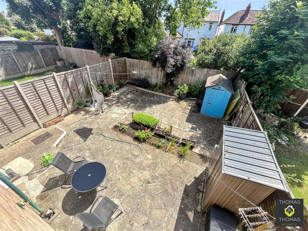 Property photo 3 of 8 Img_9557.Jpg