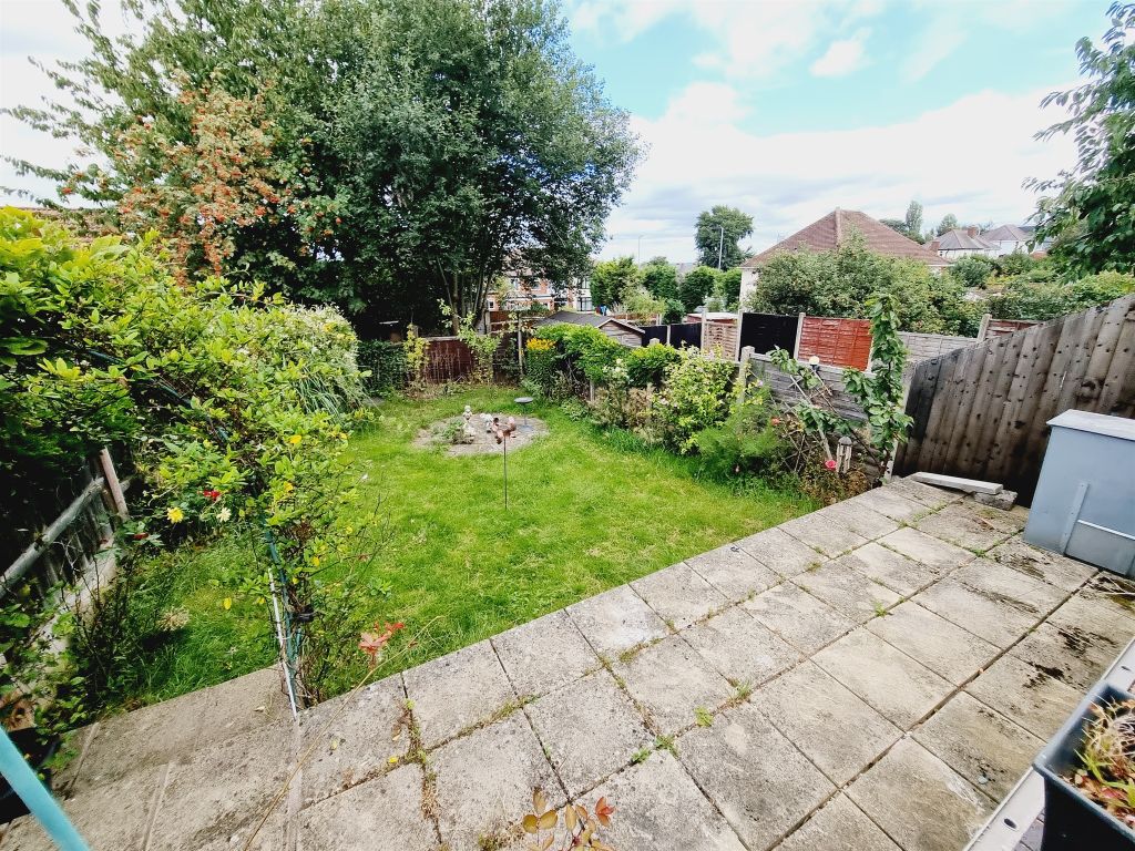 Property photo 2 of 18