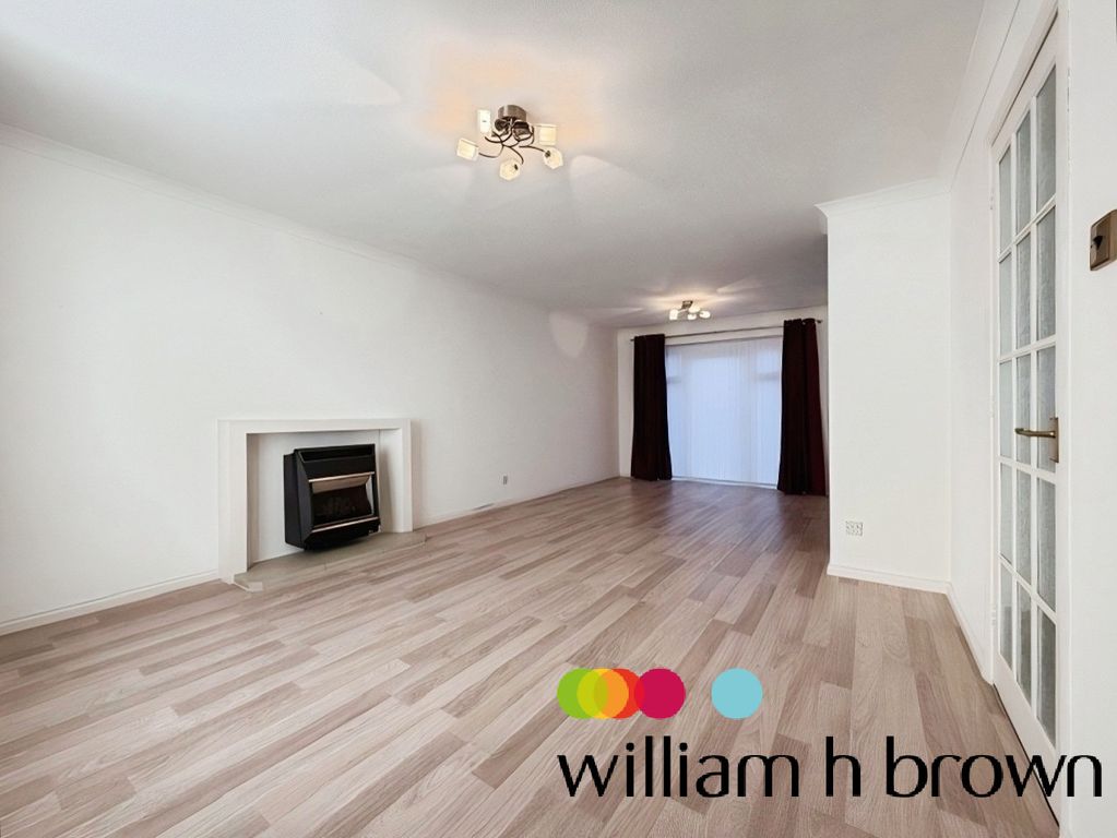 Property photo 2 of 10 Living Room