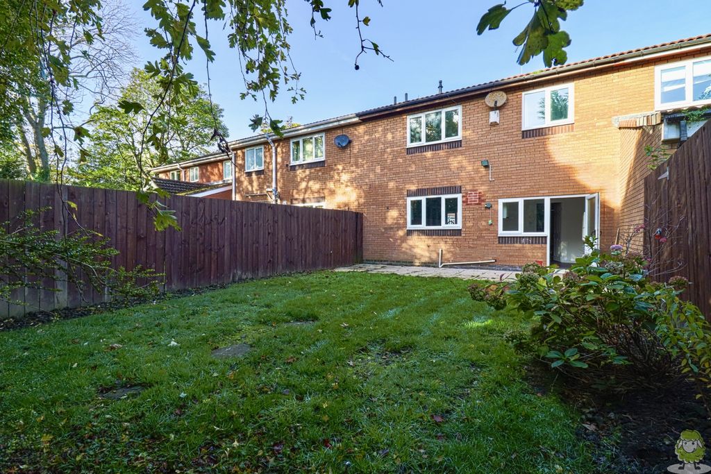 Property photo 2 of 14