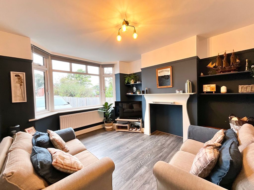 Property photo 2 of 38