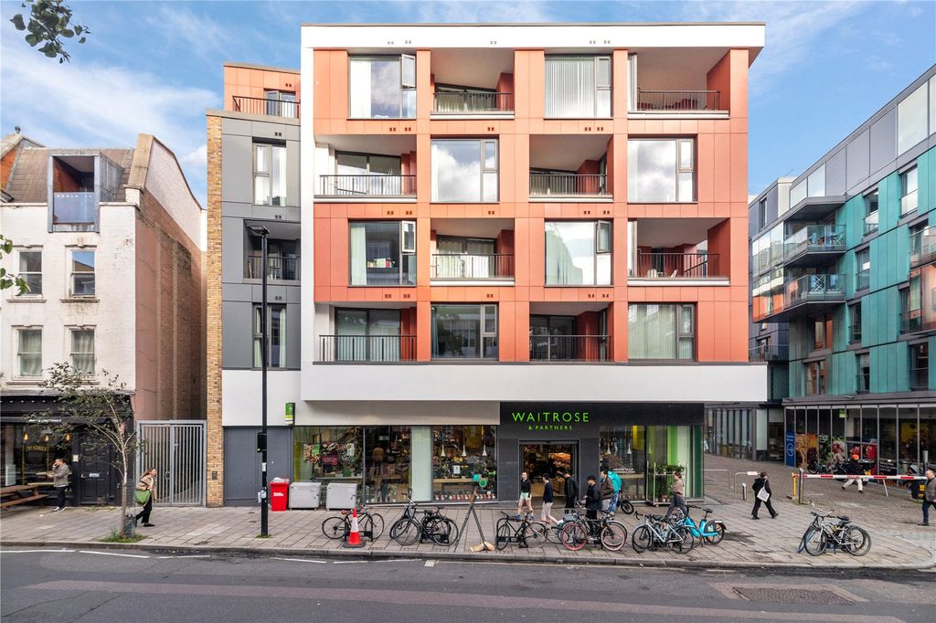 Property photo 1 of 11