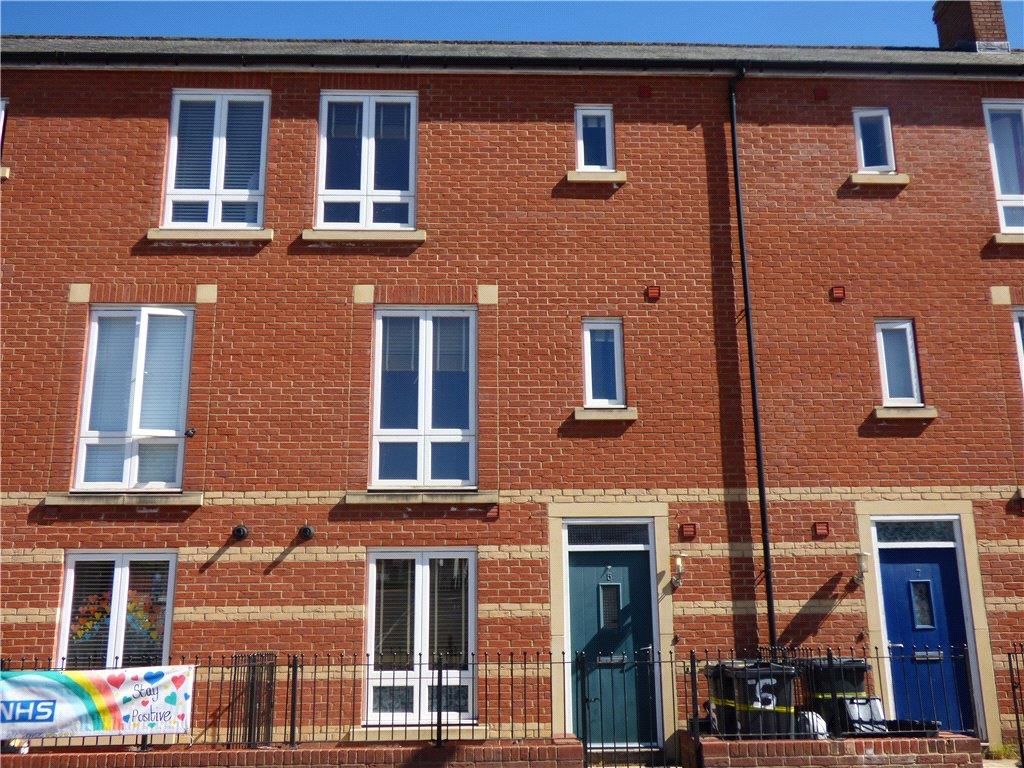 Property photo 1 of 11 Front Exterior