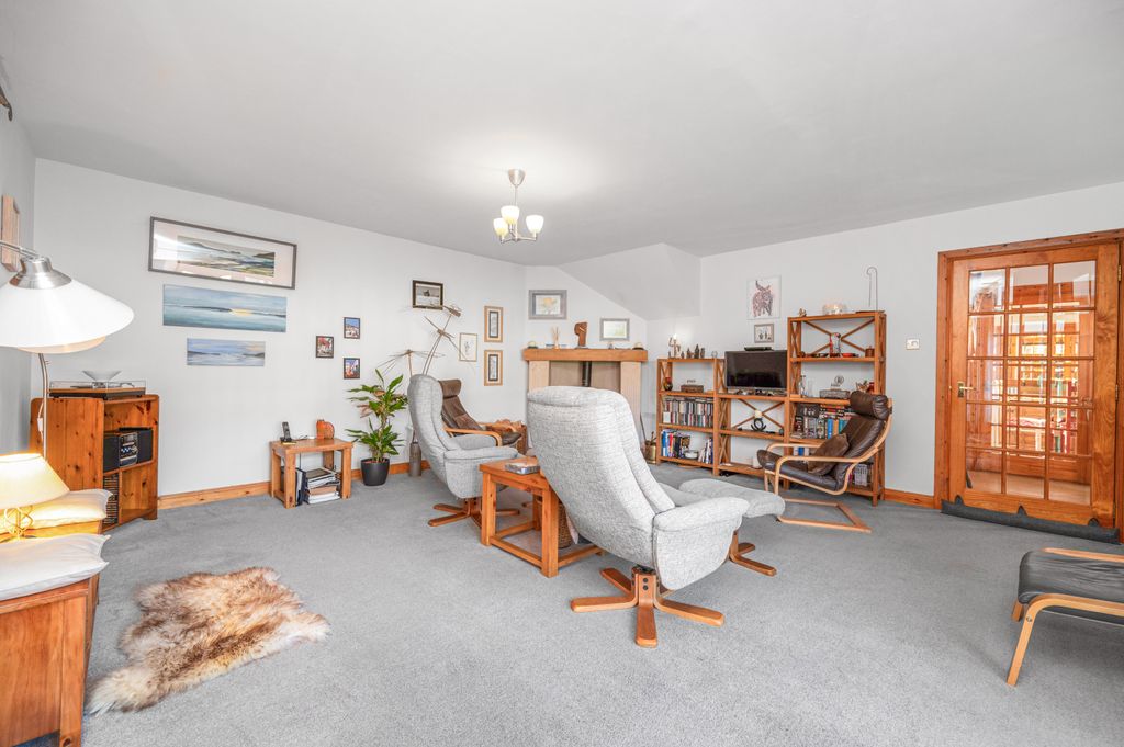 Property photo 3 of 36 Property Image 3