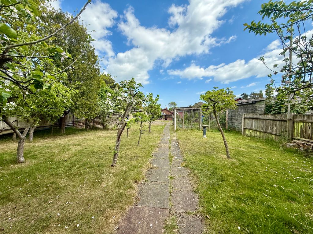 Property photo 2 of 16