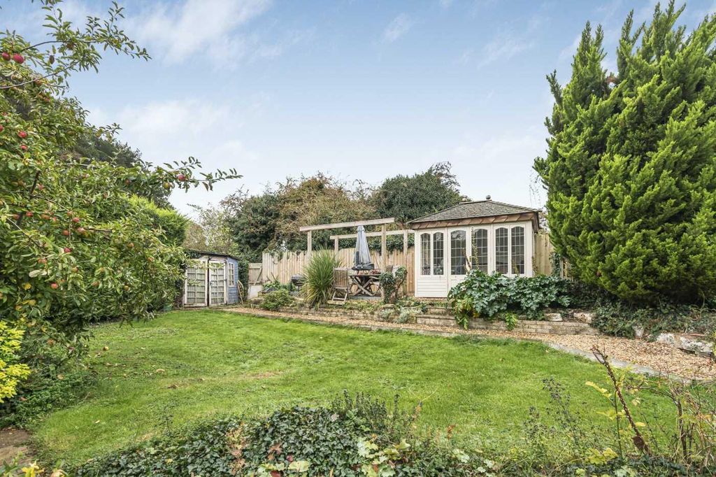 Property photo 2 of 27 Rear Garden