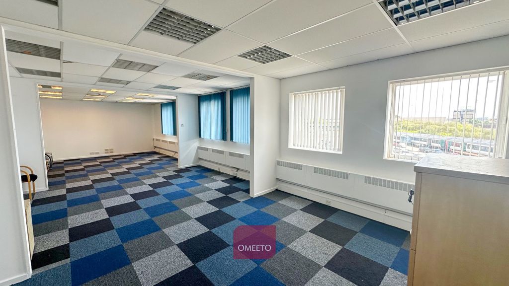 Property photo 1 of 4 Office To Let