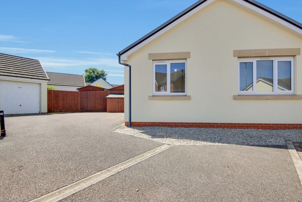 Property photo 2 of 14 Img_4679-Img_4681