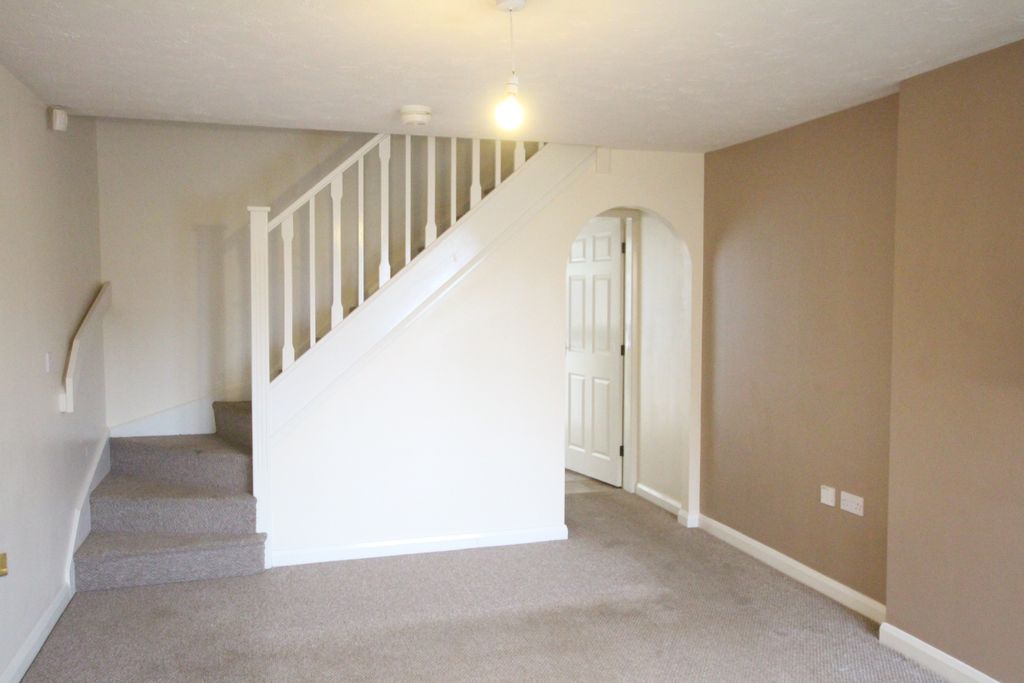 Property photo 2 of 10 Living Area