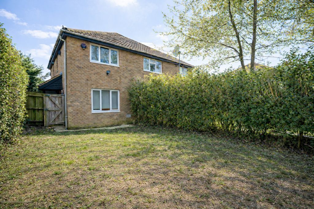 Property photo 1 of 11