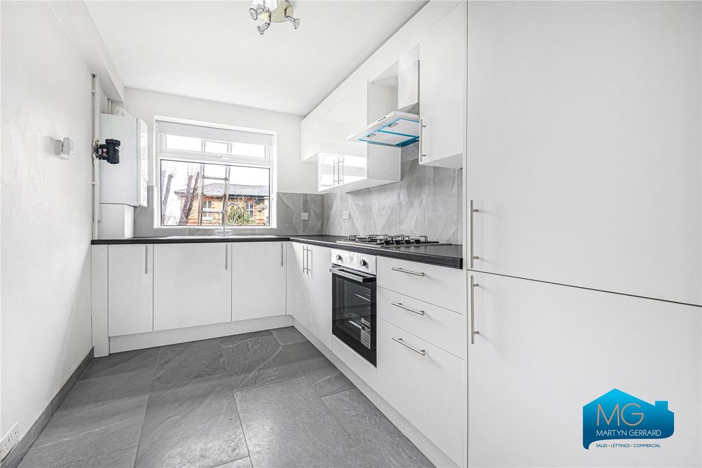 Property photo 1 of 9 Picture No. 28