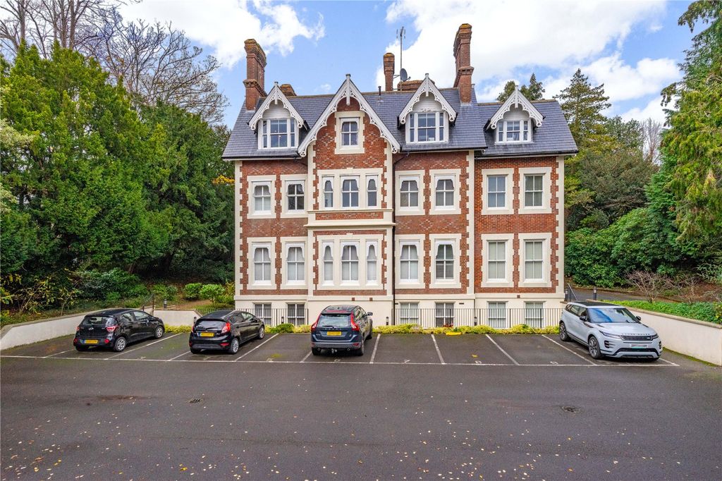 Property photo 1 of 10 Front Elevation