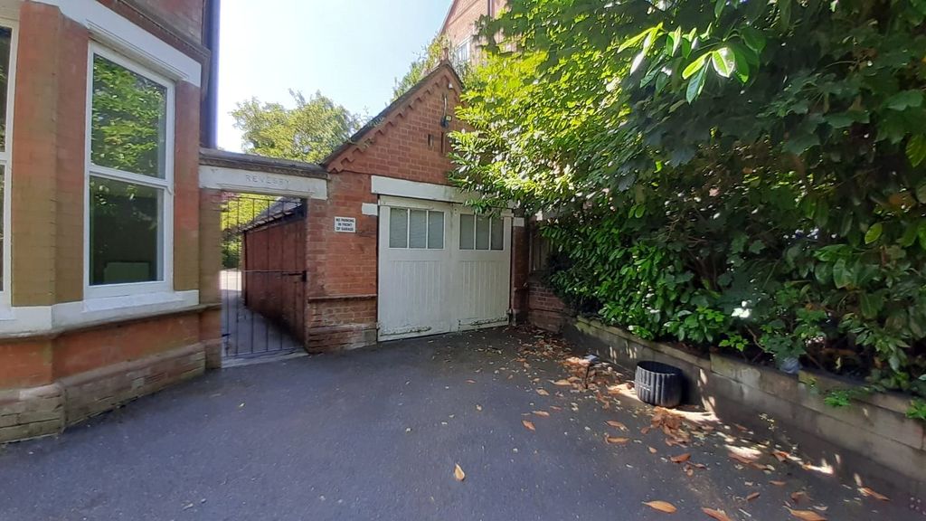 Property photo 2 of 23 Picture No. 26