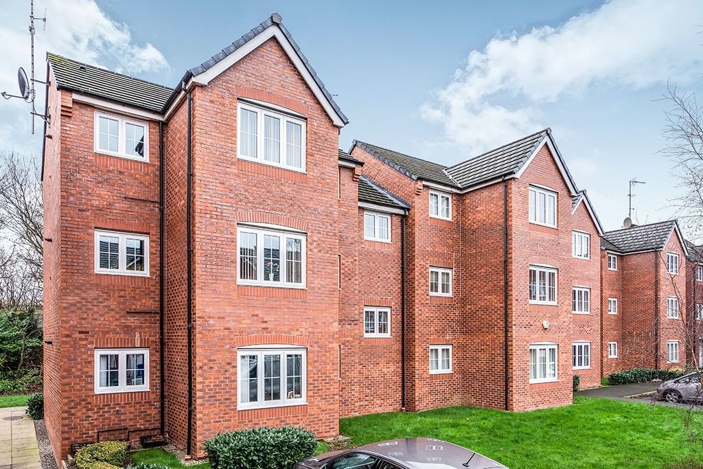 Property photo 1 of 12 Main Page