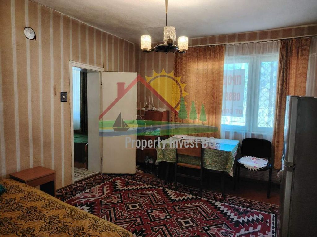 Property photo 3 of 7