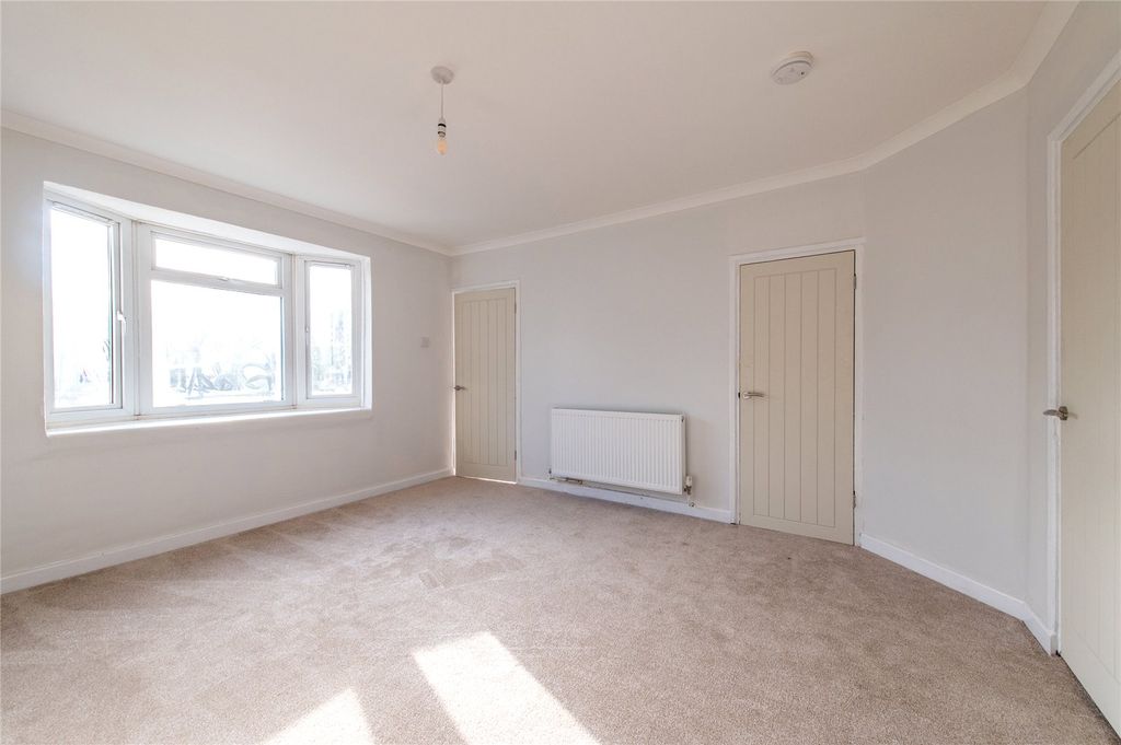 Property photo 2 of 22 Picture 2