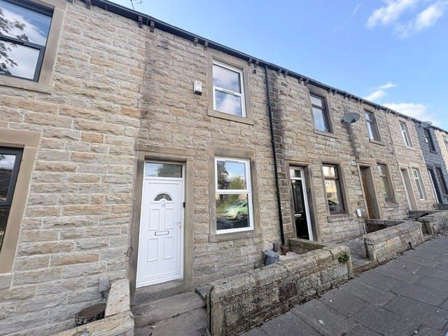 Property photo 1 of 7