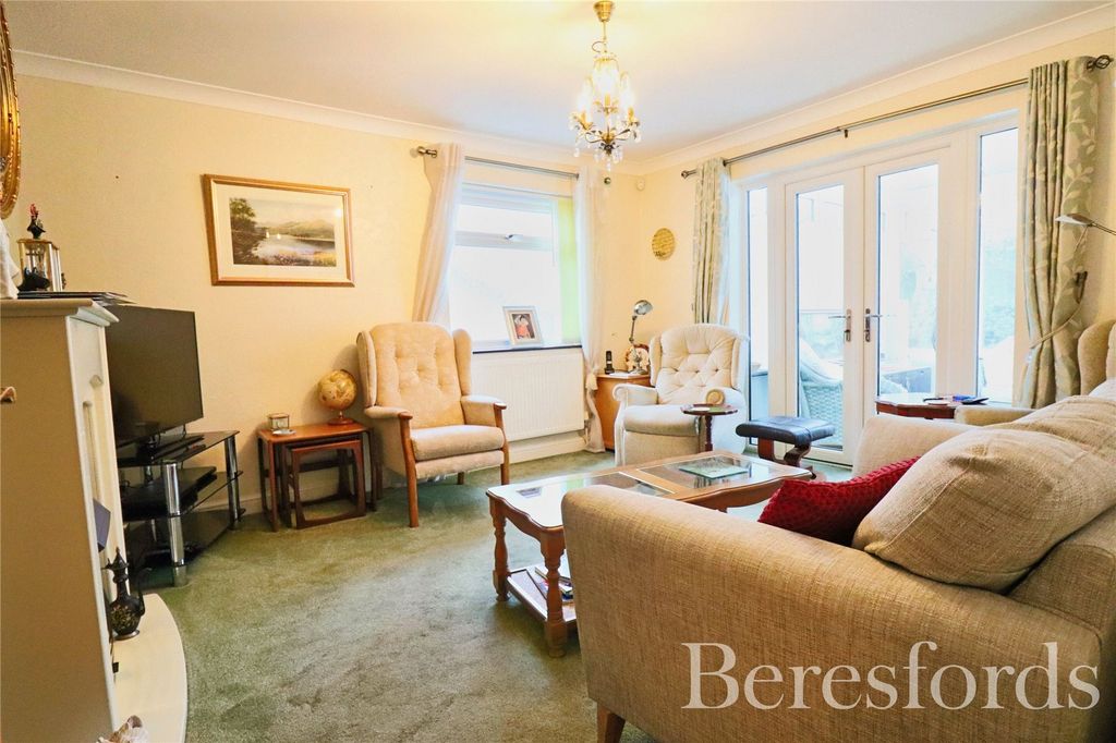 Property photo 2 of 12 2