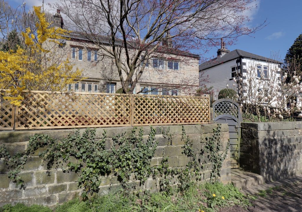 Property photo 3 of 34 Front1Aa